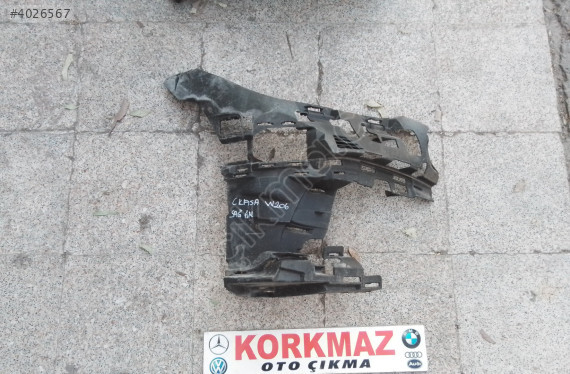 MERCEDES C KASA W206 SAĞ ÖN TAMPON BRAKETI