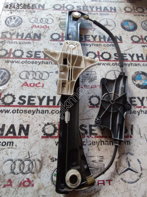 3G5839461 Passat b8 sol arka kapı cam krikosu