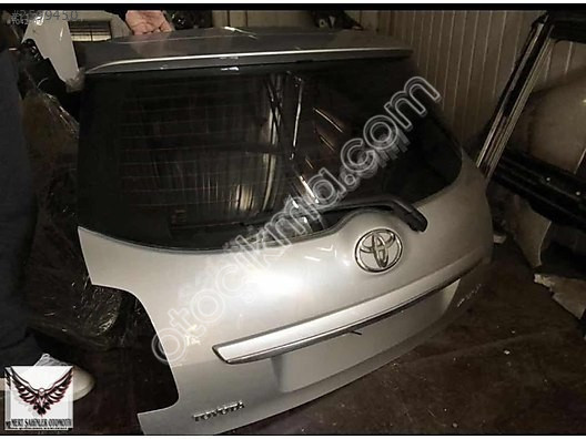 TOYOTA AURİS HATASIZ KUSURSUZ ORİJİNAL BAGAJ KAPAĞI DOLU