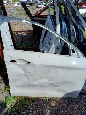 FİAT EGEA SAĞ ÖN KAPI ORJİNAL ÇIKMA UYGUN FİYAT