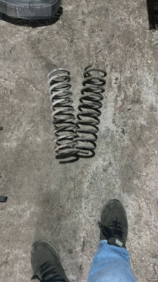 Lada Samara arka helezon yayı takım