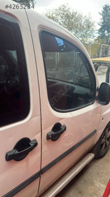 Fiat Doblo Sağ Ön Kapı - Hatasız ve Dolu, Çıkma Parça