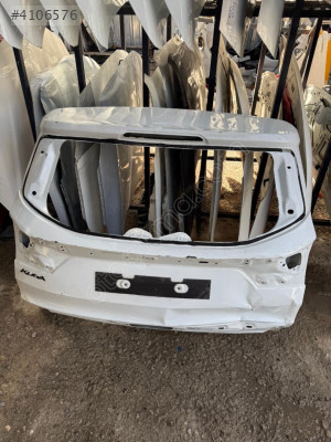 Ford kuga arka bagaj kapağı