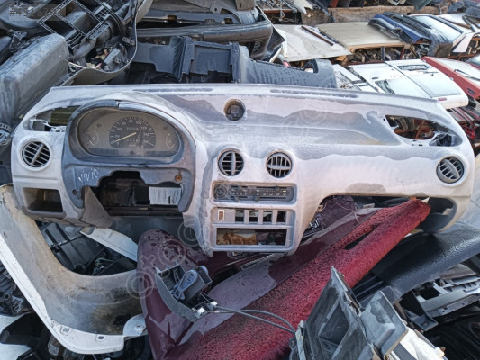 Subaru vivio komple torpido göğüs