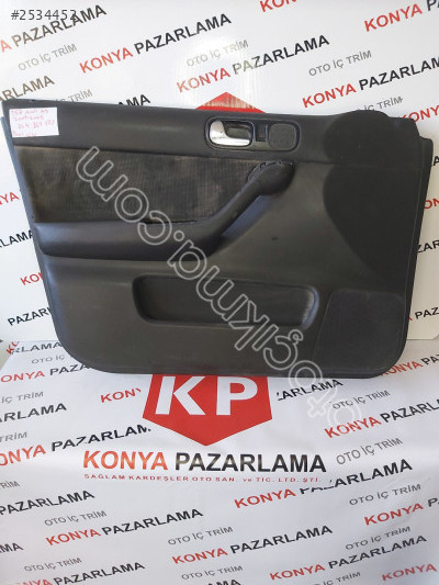 Çıkma Audi A3 2001-2005 sol ön kapı döşemesi #158