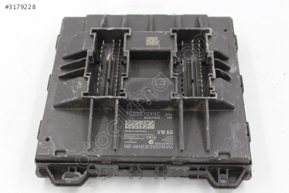 VW  Jetta Gövde Kontrol Modülü BCM 7E0937189A