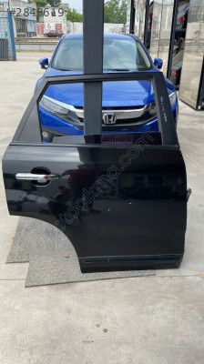 kia sorento 2011 çıkma orjinal sağ arka kapı (son fiyat)