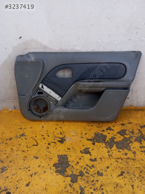 Clio 2 sağ ön kapı döşemesi