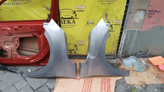 OPEL CORSA F SAĞ SOL ÖN ÇAMURLUK ÇIKMA ORJİNAL YEDEK PARÇA