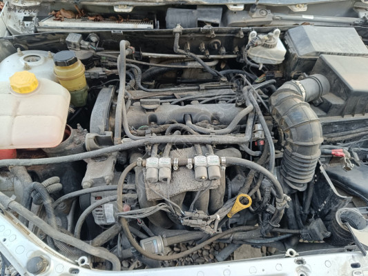 Ford focus 1  komple çıkma motor