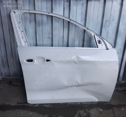 FİAT EGEA SAĞ ÖN KAPI