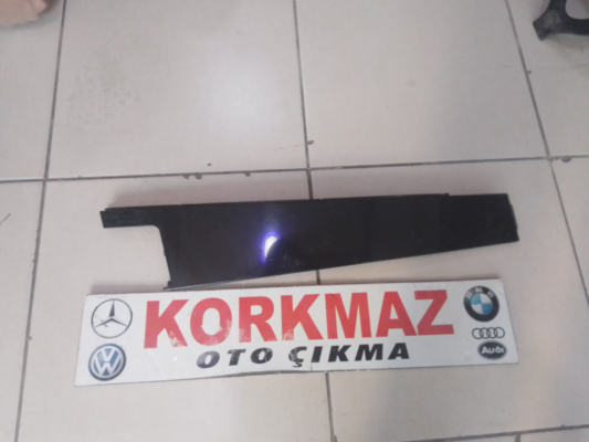 MERCEDES B KASA W246 SOL ÖN KAPI DIŞ KAPLAMASI A2467220328