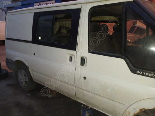 FORD TRANSIT V184 SÜRGÜLÜ KAPI ÇIKMA