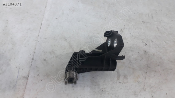 Mercedes C 205 BRAKET ÖN PANEL AYAĞI PLASTİK A2055014420