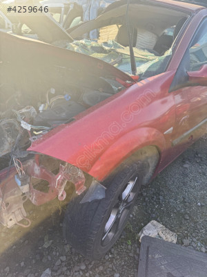 RENAULT MEGANE 2 SOL ÖN ÇAMURLUK