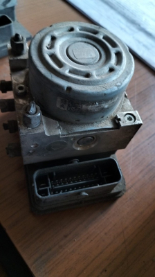 Peugeot 2008 ABS BEYNİ 9822654880 10.0916-3913.3