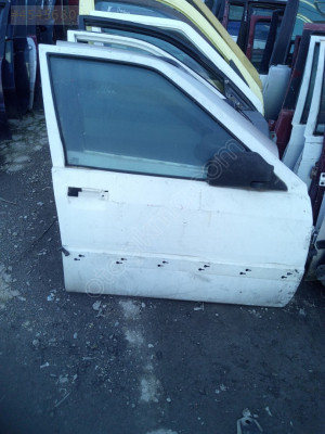 Renault 21 sağ ön kapı