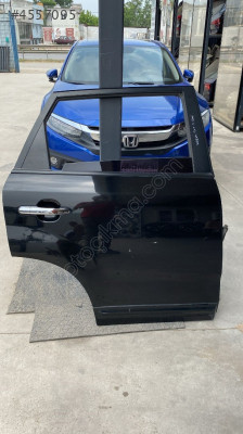 kia sorento 2011 çıkma sağ arka kapı (son fiyat)