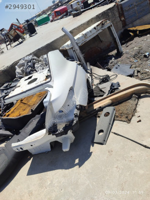 Peugeot 301 sag arka çamurluk orjinal hatasız cikma