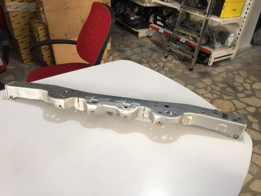 TOYOTA COROLLA ÖN PANEL ÜST SAÇI (2015_2018) ORJİNAL HATASIZ