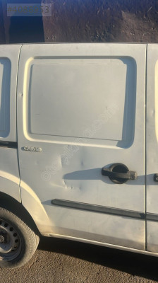 Fiat Doblo için Sağ Yan Sürgülü Kapı Çıkma Parçası