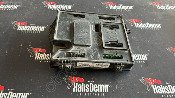284B10258R RENAULT MEGANE III UCH BEYİNİ S180180050 BCM L38