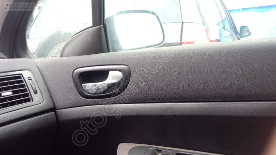 peugeot 307 sağ arka iç kapı kolu