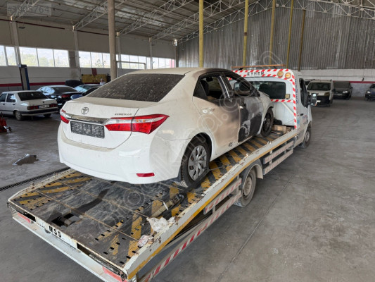 TOYOTA COROLLA 2013 2016 ARKA TAMPON ÇIKMA ORJİNAL