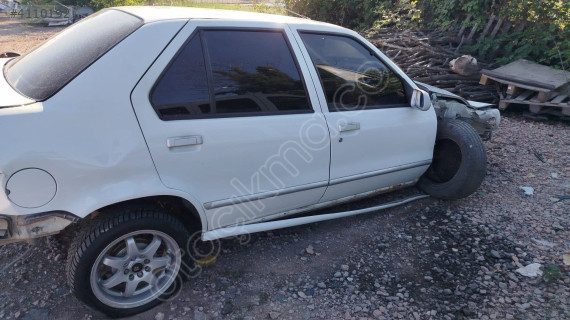 R19 sağ ön kapı