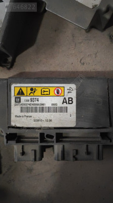 13589174 OPEL ASTRA İÇİN AİRBAG BEYNİ