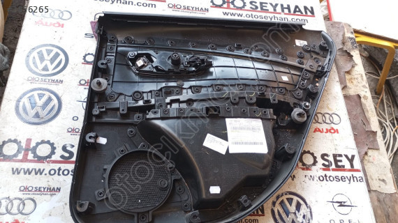 5F4868073 Seat Leon 2015 sol arka kapı döşemesi