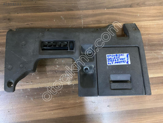 MİTSUBİSHİ GALANT DİREKSİYON ALT PLASTİĞİ SOL TARAF 1990 MODEL