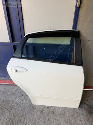 FIAT LİNEA ÇIKMA SAĞ ARKA KAPI