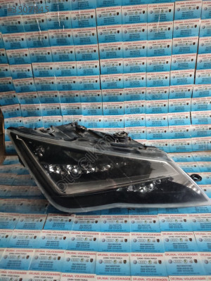 Seat Leon sağ far ledli orjinal çıkma parça