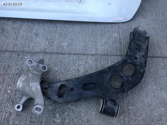 BMW 1 F40 2 F44 F45 X1 F48 F39 SAĞ ÖN ALT TABLA 103532-12