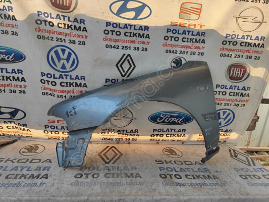 Audi A4 ön sol çamurluk