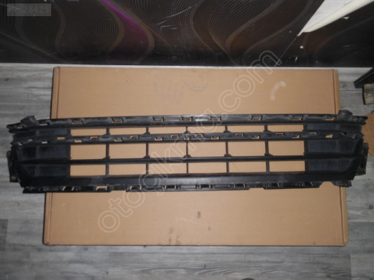 JETTA ÖN TAMPON ORTA IZGARA SIFIR İTHAL 2015 2018 ÇAĞRI OTO