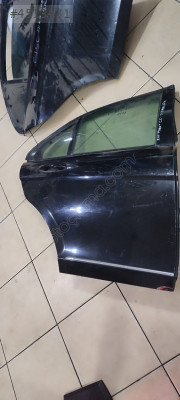 MERCEDES C220 SAĞ ARKA KAPI