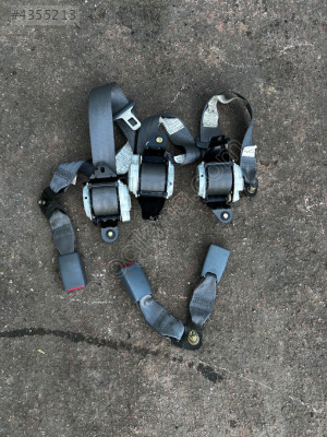 2004 Honda civic Vtec arka emniyet kemerleri ve tokaları