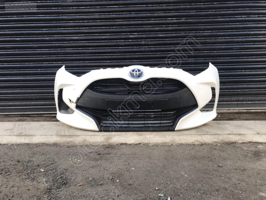 TOYOTA YARIS ÇIKMA ORJİNAL ÖN TAMPON