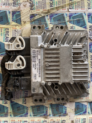 5WS40402N-T Ford Galaxy 2.0 Motor Beyni