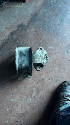 PEUGEOT  PARTNER  TEPEE   MOTOR  KULAĞI