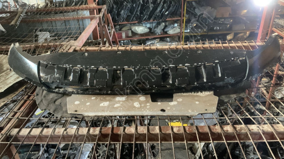31449340 2018-2022 Volvo xc40 ön tampon alt spoyler