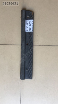NİSSAN FRONTİER D-20 90-92 EŞİK ÇITASI SAĞ ARKA 76953-56G13