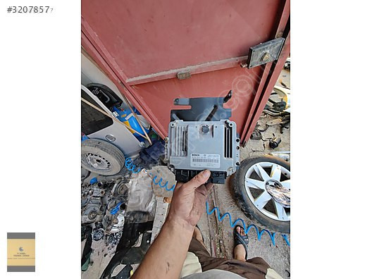 SCENİC 1.9 DCİ MOTOR BEYNİ 0281013366