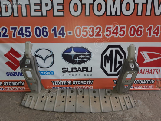 mitsubishi space star ön panel