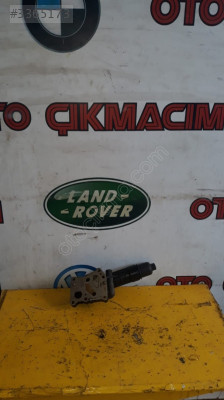 A2711801210 MERCEDES C180 CGI W204 YAĞ FILTRE GÖVDESİ VE SOĞUTUCU