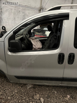 Fiat Fiorino sol ön kapı dolu çıkma orijinal