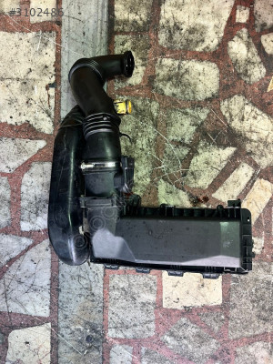 Citroen C5 Euro4 1.6 04- Hava Filtre Kutusu 9656581180
