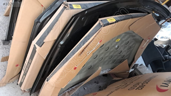 OPEL CORSA D KAPUT.OTO ERKAN ÜNYE